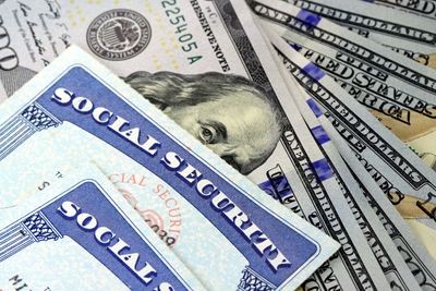 Social Security’s 2027 COLA Could Be the Biggest in 3 Years: Here’s What Retirees May Actually Keep